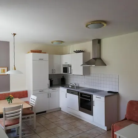 Haid 3 Apartment *
